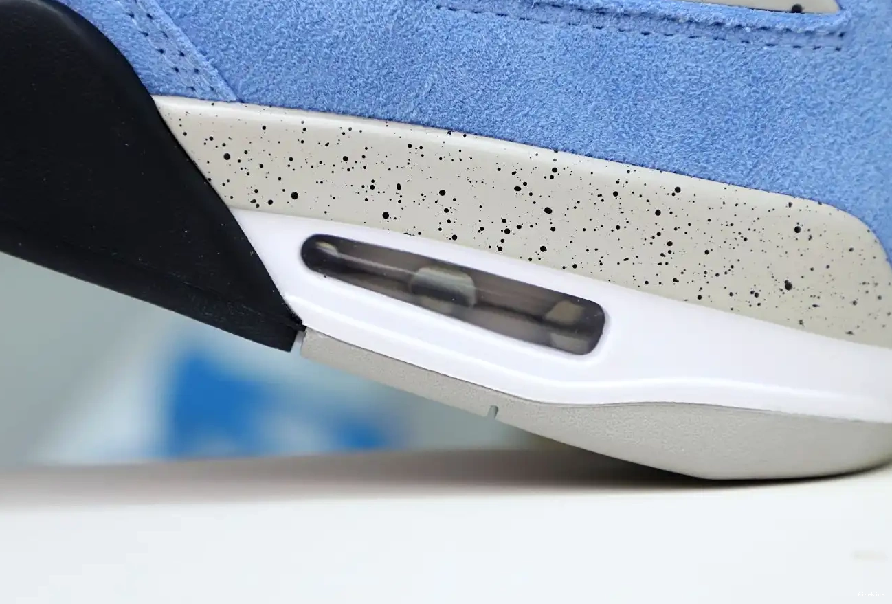 UNIVERSITY 4 AIR BLUE JORDAN 0514